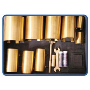 ����������©�׹�